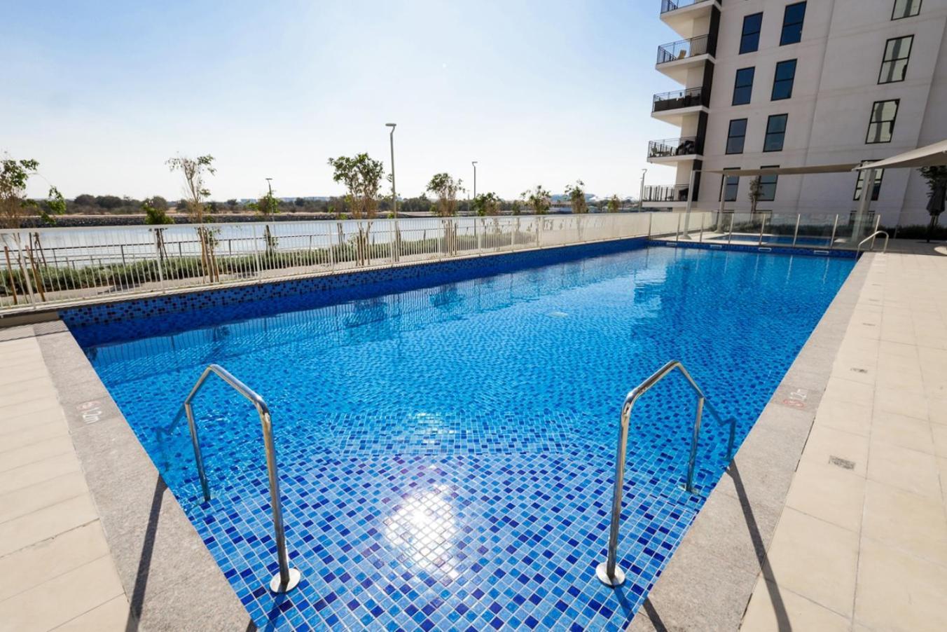 Cozy Retreat At Waters Edge, By Voyage Abu Dhabi